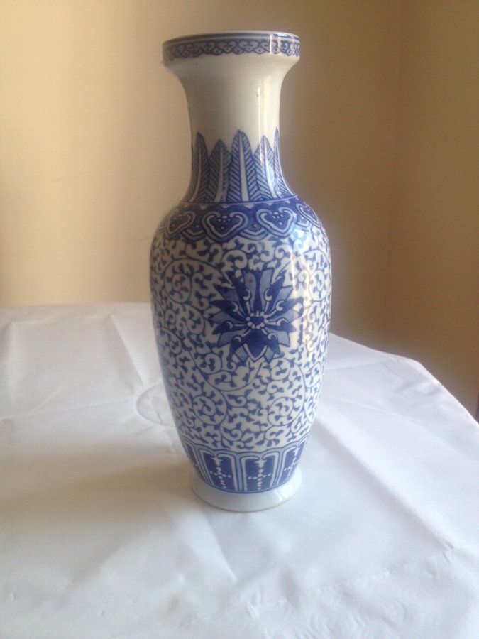 Antique Chinese Blue Vase
