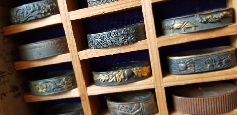 Antique COLLECTION OF 75 JAPANESE FUCHI