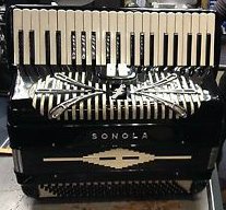 Sonola Accordion, Model LM - PRICE REDUCED BY £100