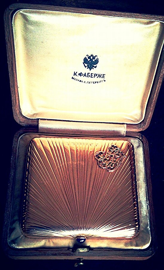 FABERGE, A JEWELED GOLD CIGARETTE CASE