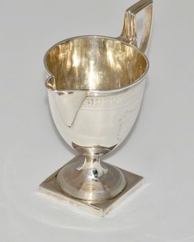Antique HIGH QUALITY GEORGIAN SILVER CREAMER BY HENRY CHAWNER - 1793