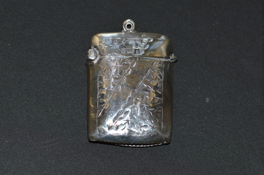 1907 Edwardian Silver Vesta by Birmingham's Constantine & Floyd Ltd