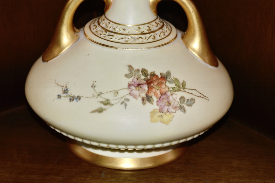 Antique Royal Worcester 1894 Hand Painted Twin Handle Blush Ivory Vase