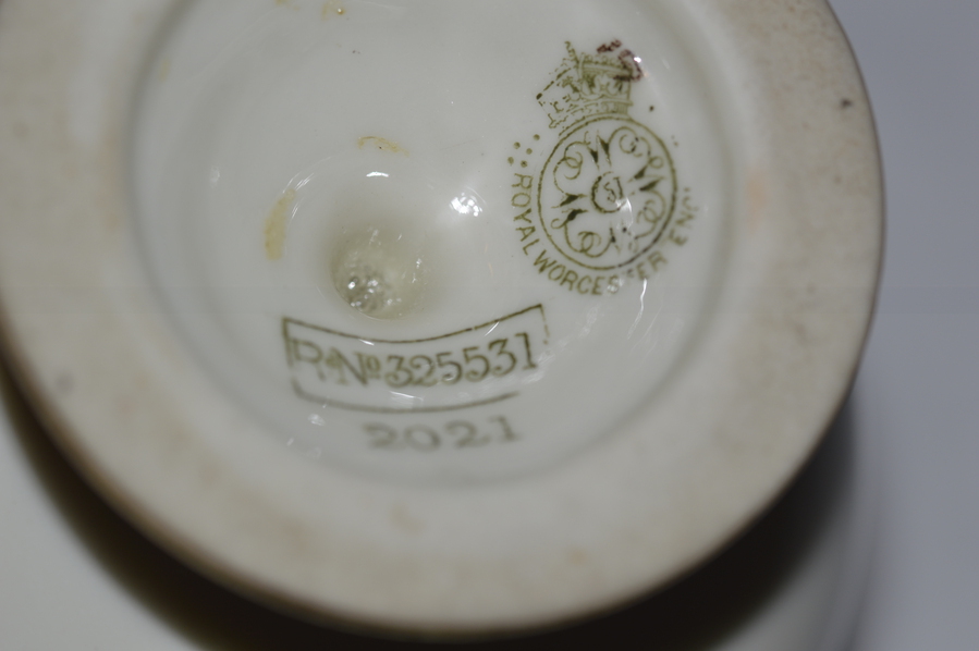 Antique Superb - Royal Worcester - Urn Shaped - Small Vase - 1900/01