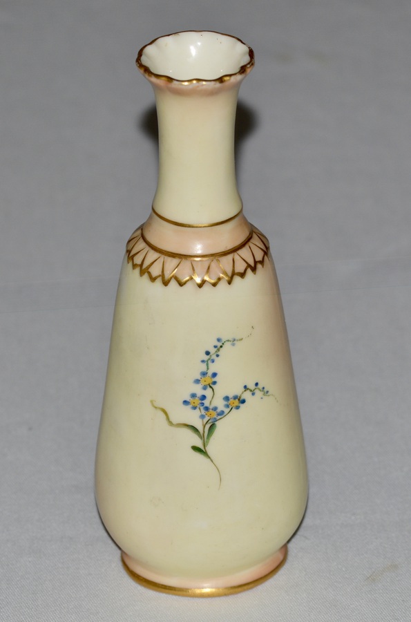 Antique 1898-1902 Locke & Co Worcester Vase with Bird and Floral Painted Decoration