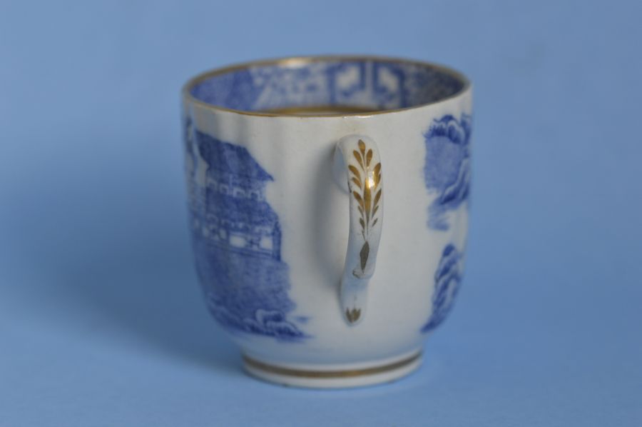 Antique Coalport Porcelain Coffee Cup. c1800. Banana Tree Pattern