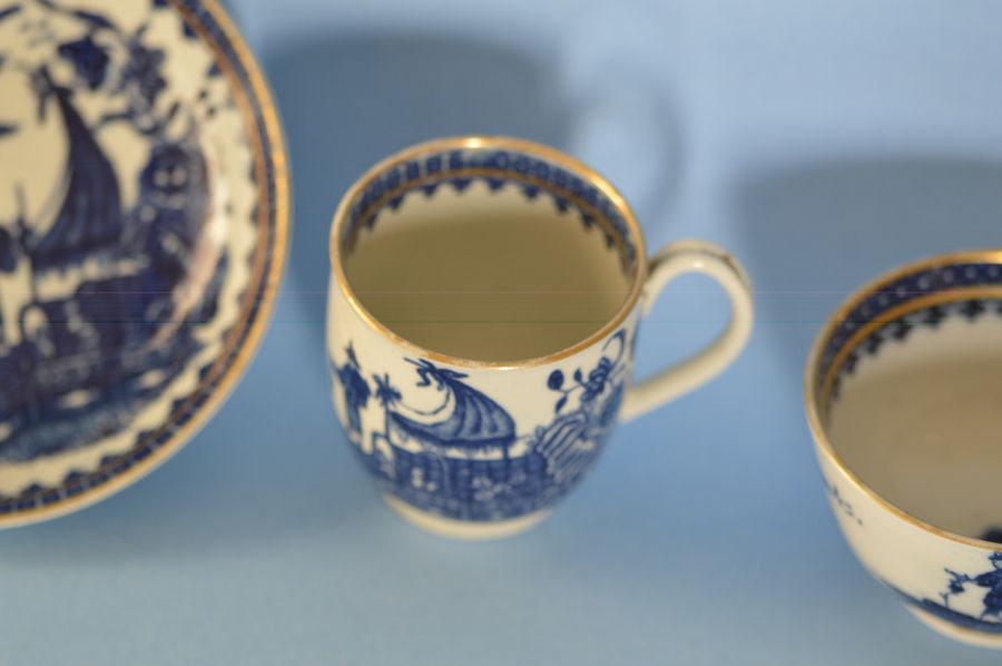 Antique Caughley Porcelain Blue & White and Gilt Trio - Circa 1790