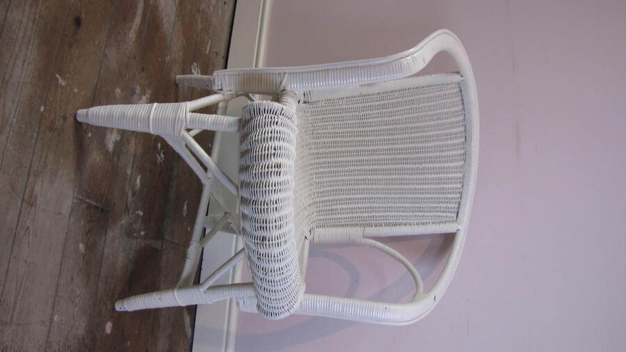 Vintage Rattan Lloyd Loom style chair