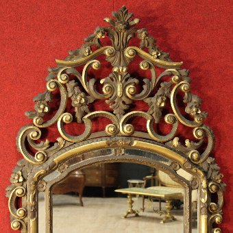 Antique Italian mirror of the 20th century