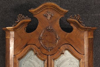 Antique Venetian trumeau made by walnut and burl of the 20th century