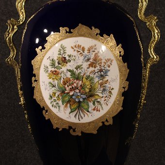 Antique French vase in hand-painted ceramic of the 20th century
