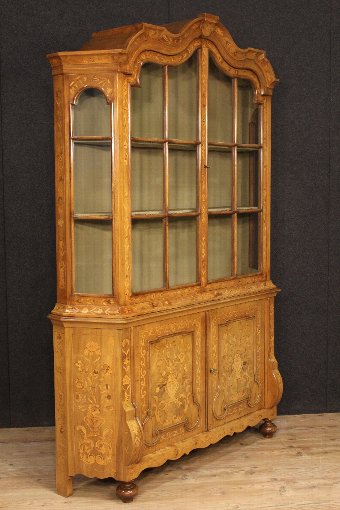Antique Dutch finely inlaid showcase of the 20th century