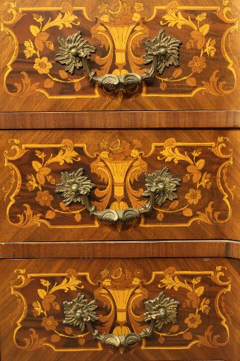 Antique Elegant Italian dresser with floral inlay