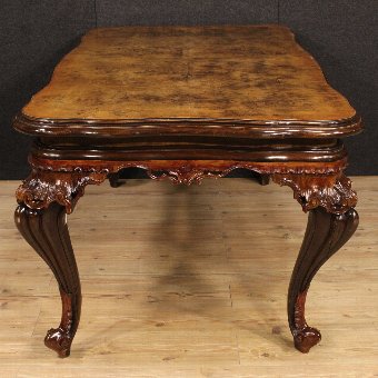 Antique Great Italian table in walnut and burl