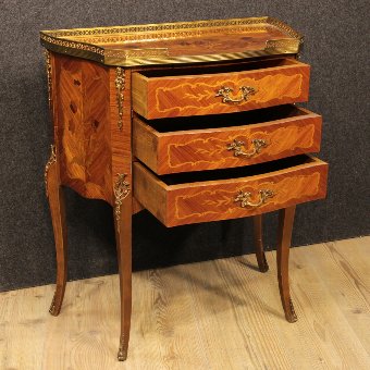 Antique Small French inlaid dresser decorated with gilded bronzes