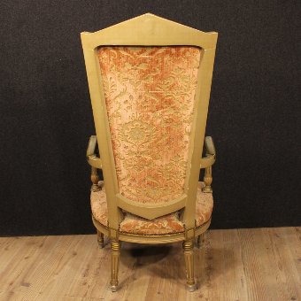 Antique Venetian armchair in lacquered and gilded wood