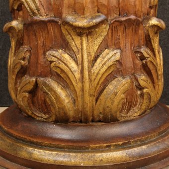 Antique Great Italian column in lacquered and gilded wood