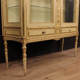 Antique Lacquered and gilded Italian Showcase