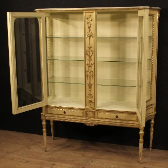 Antique Lacquered and gilded Italian Showcase