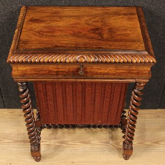 Antique English worktable in palisander and mahogany of the 19th century