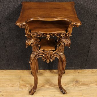 Antique French side table in carved wood with floral decorations