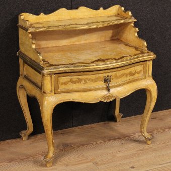 Spanish night stand in lacquered and gilded wood