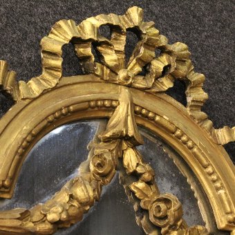 Antique Pair of Italian gilt mirrors
