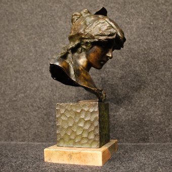 Antique Italian bronze sculpture depicting girl's bust