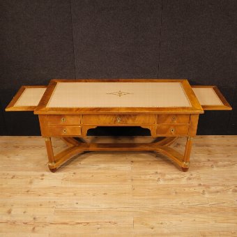 Antique French writing desk in mahogany in Empire style