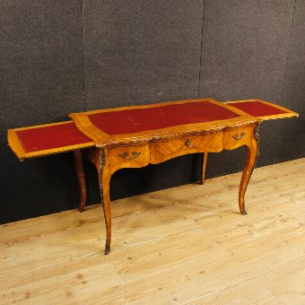 Antique French desk in rosewood in Louis XV style