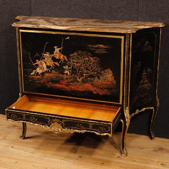 Antique French lacquered, gilt and painted chinoiserie wet bar