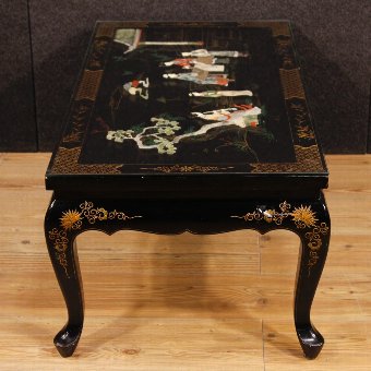 Antique French lacquered and painted chinoiserie coffee table