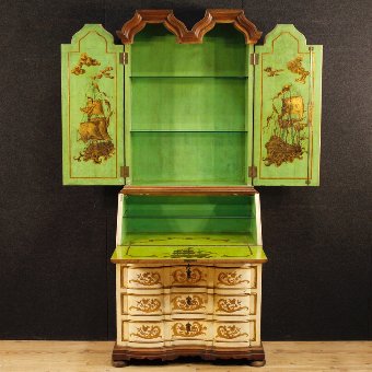 Antique Spanish trumeau in lacquered and gilded wood