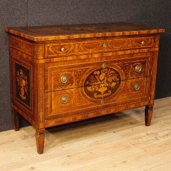 Italian chest of drawers in inlaid wood in Louis XVI style