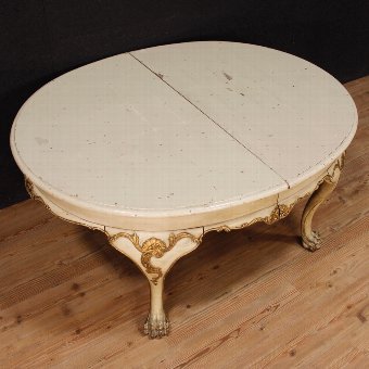 Antique Lacquered and gilded Dutch extendable dining table