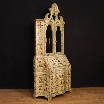 Antique Venetian trumeau in lacquered and painted wood