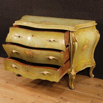 Antique Venetian dresser in lacquered and painted wood