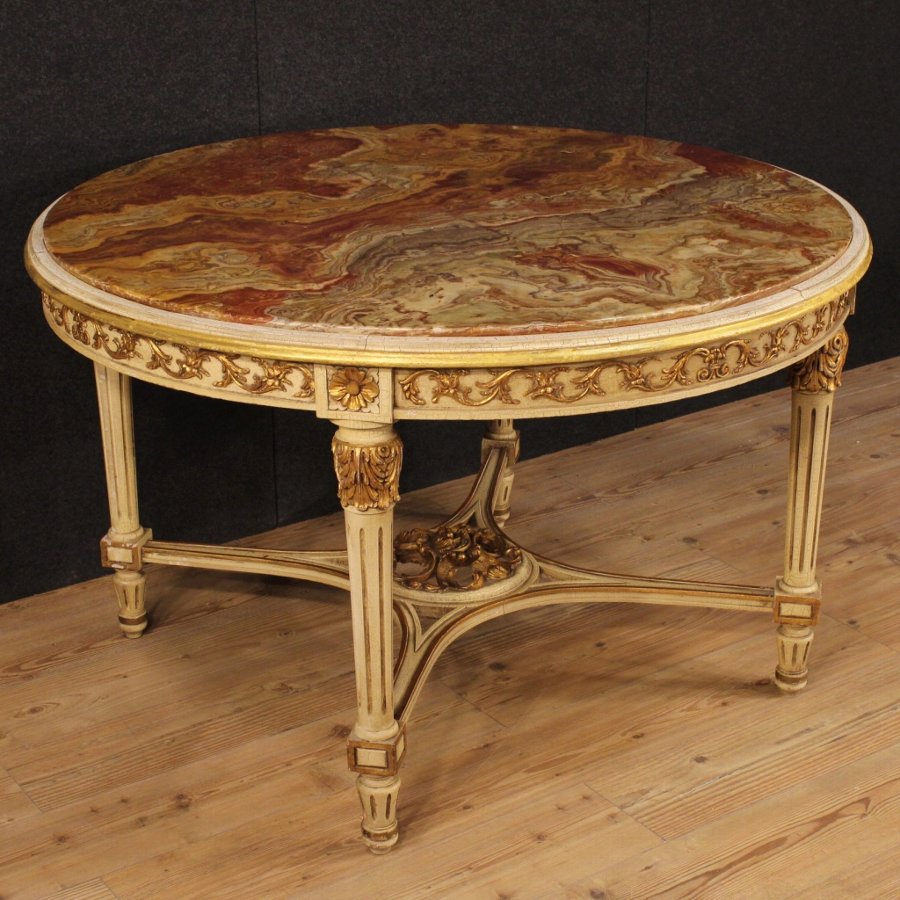 Antique Italian lacquered and gilded round table in Louis XVI style