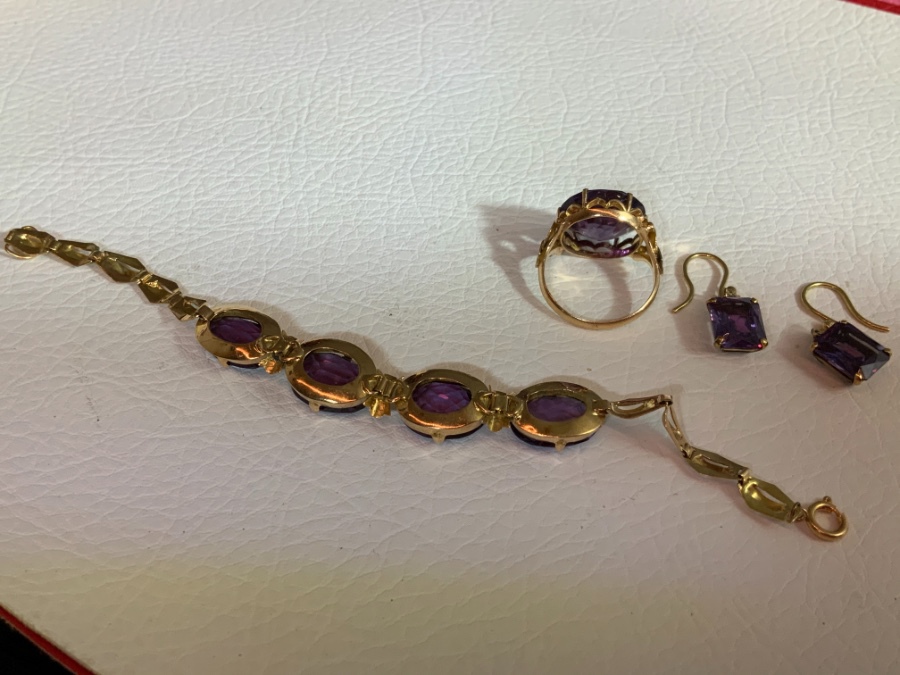 Alexandrite s gem 18k gold ring bracelet and earrings 