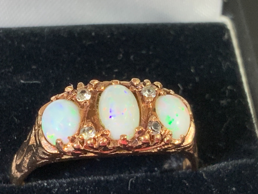 Opals white sapphire vintage 9 k gold ring .offers considered