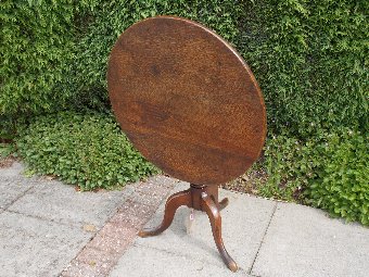 Antique Welsh oak country tripod table