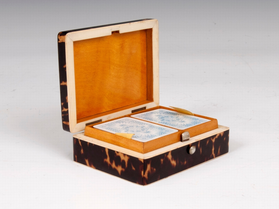 Lund Tortoiseshell Card Box
