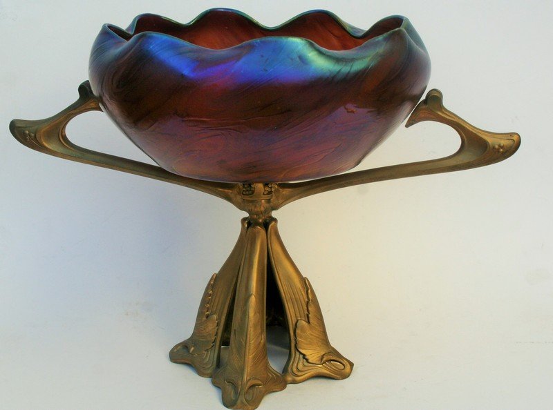 Art Nouveau Loetz Style Iridescent Glass Bowl with Stand