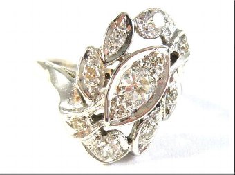 Antique ring with diamonds 0.62 kt