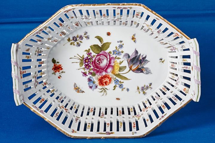 Antique KPM Berlin Porcelain Octagonal Floral Pierced Sweets Basket, Blue Sceptre (Zepter)