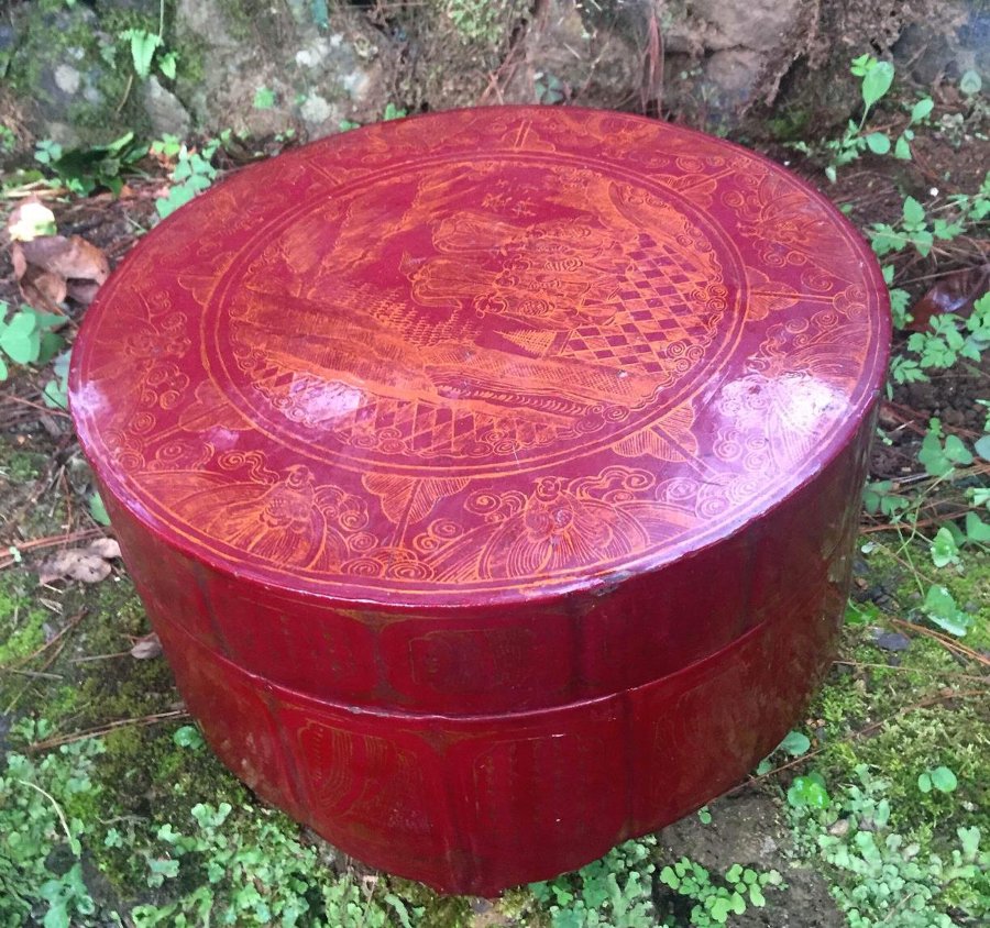 Red Lacquer Wedding Box
