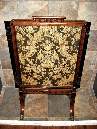 Regency Extending Fire Screen