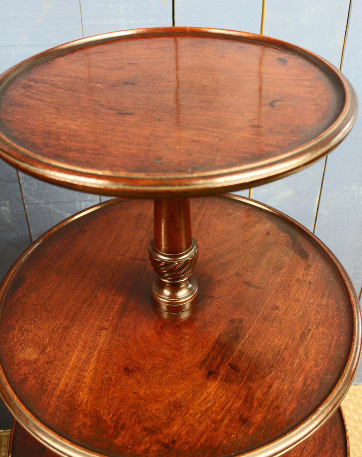 Antique 18th Century Georgian Mahogany Dumbwaiter. Serving table