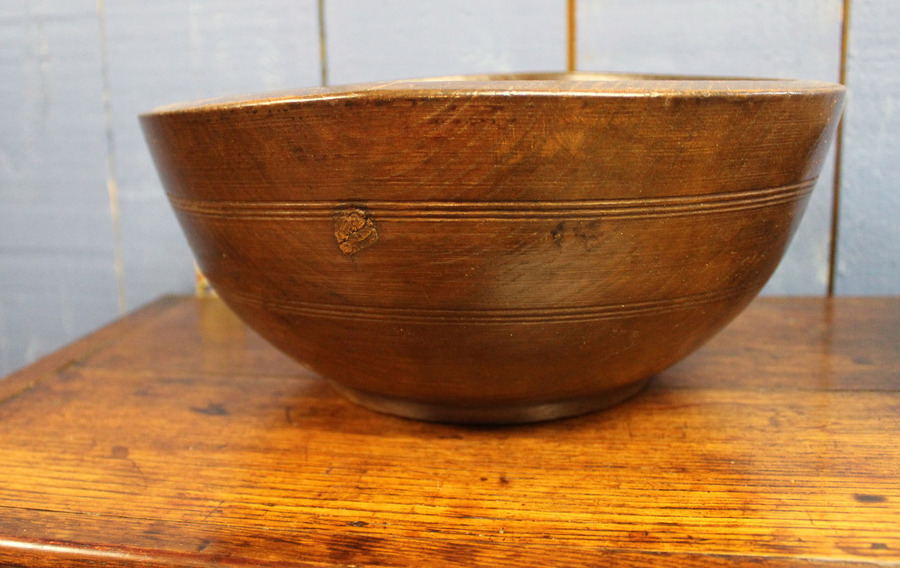 Antique Antique Turned Wooden Bowl. 19th Century