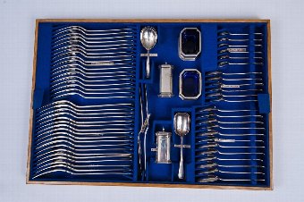 Antique Victorian Silver 117 piece Rattail pattern Canteen of Cutlery London 1890